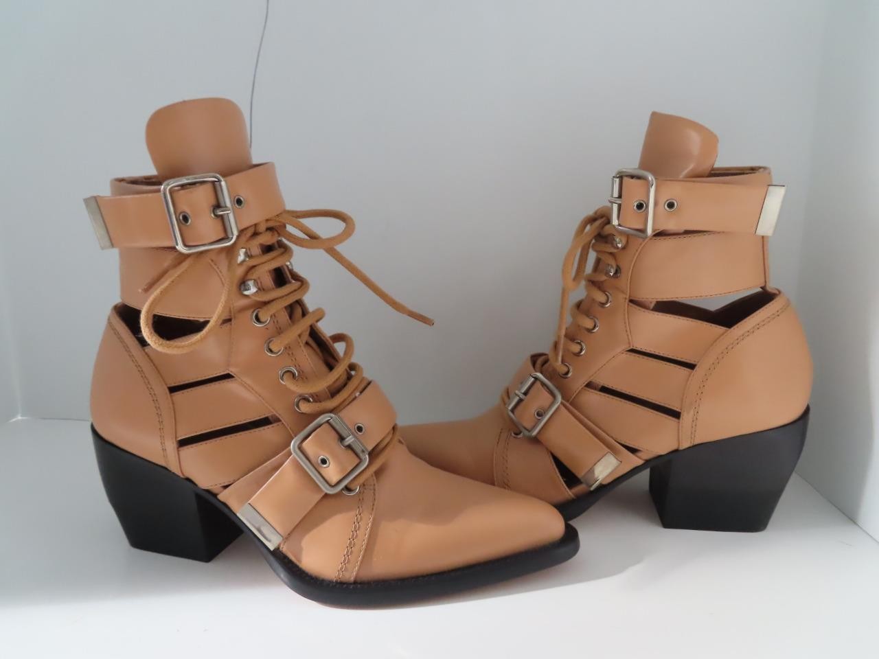 CHLOE Beige Rylee Buckle Western Style Boots Size EUR 38.5