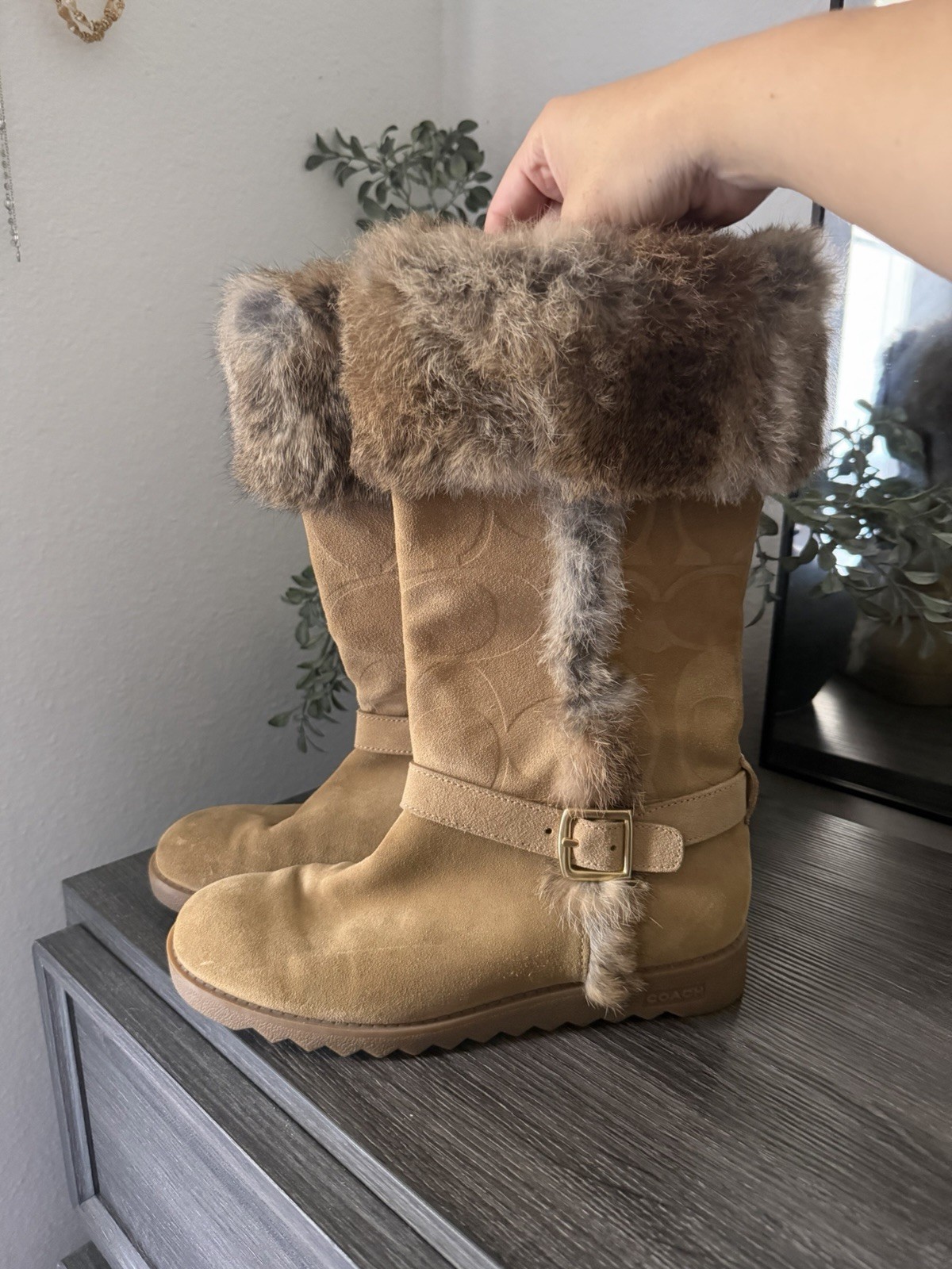 Coach Deeann Suede Signature Logo Faux Fur Lined Mid-Calf Buckle Boot 8.5B