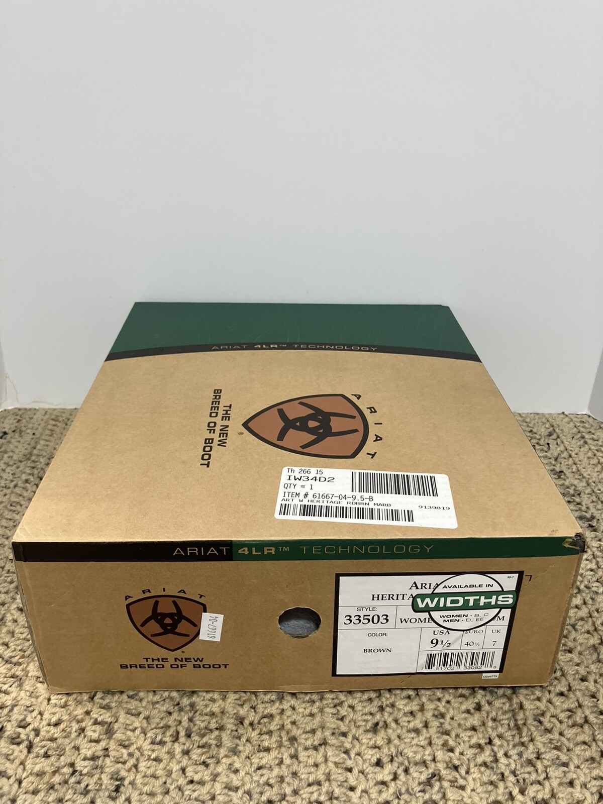 Pair ARIAT Heritage Style 33503 Women’s Leather Boots. New In Box.