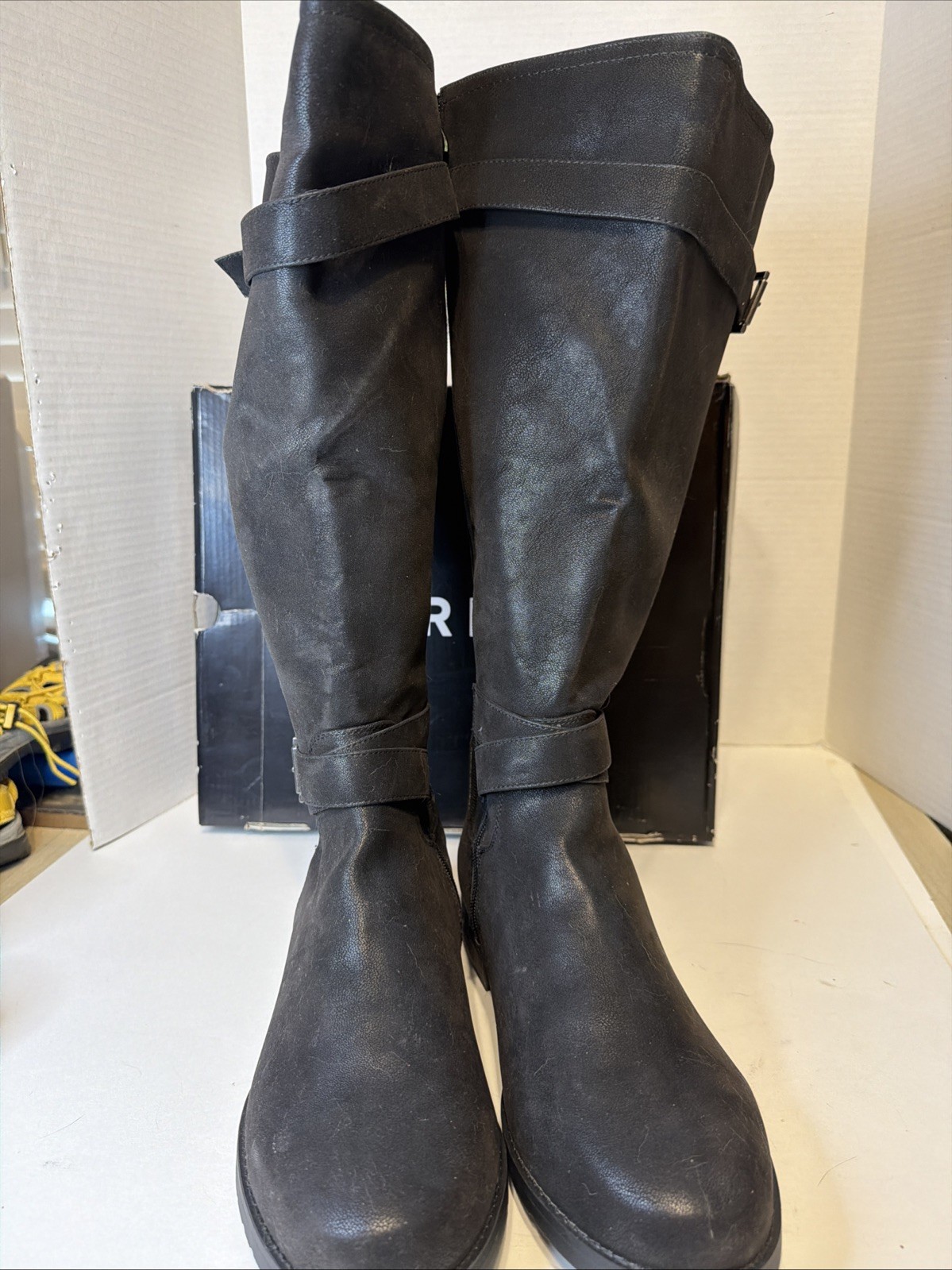 TORRID Dual Buckle Knee-High Boot Sz 11 Extended Wide Calf Zippered Sides