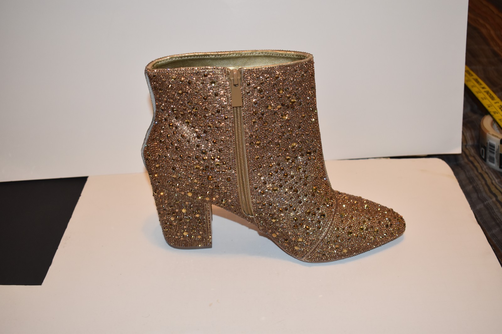 Betsy Johnson Gold Sparkle Torrid Womens Booties Size 10.5 WW