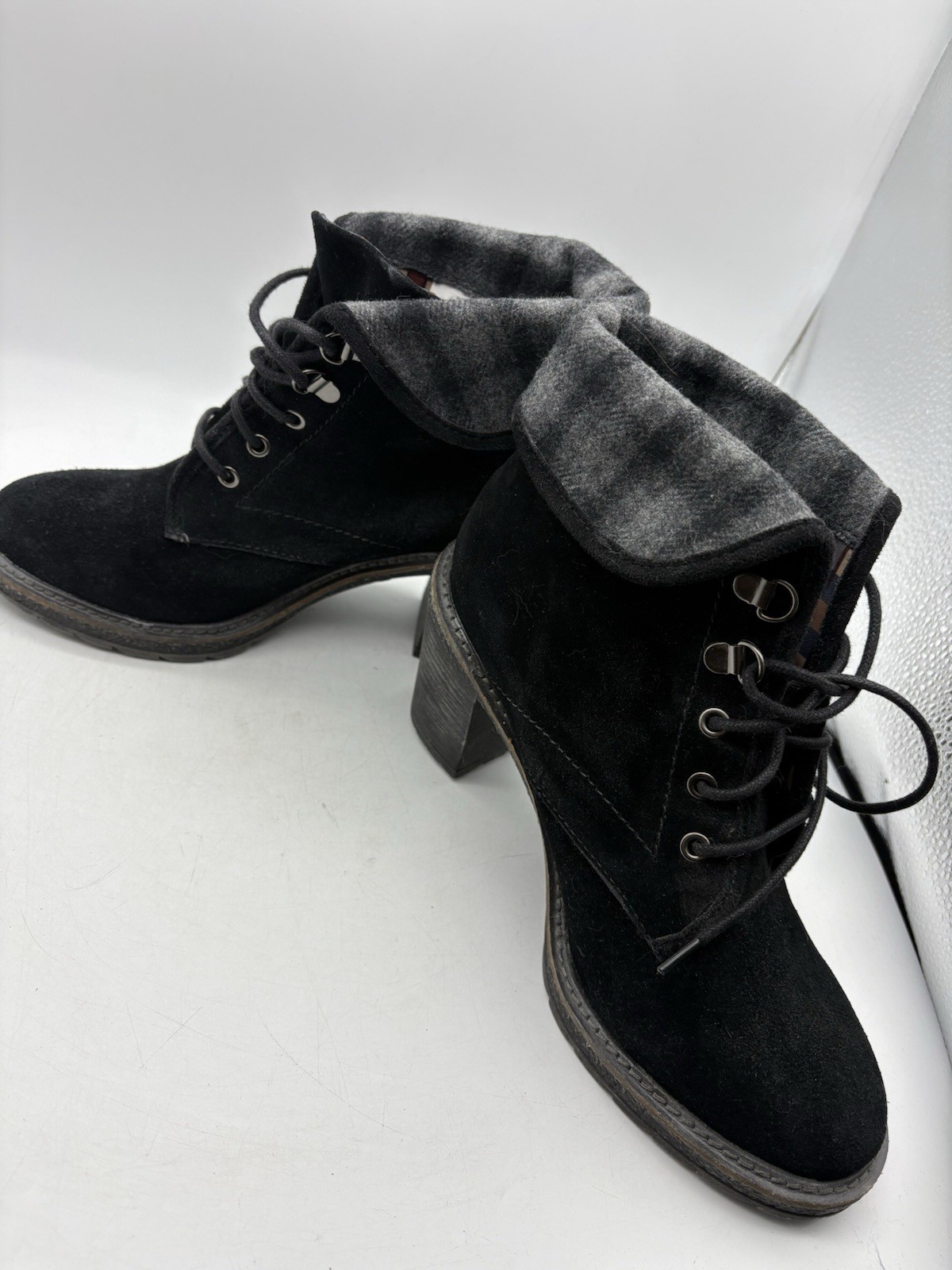 White Mountain Boots Womens 8M Black Lace Buckle Lined