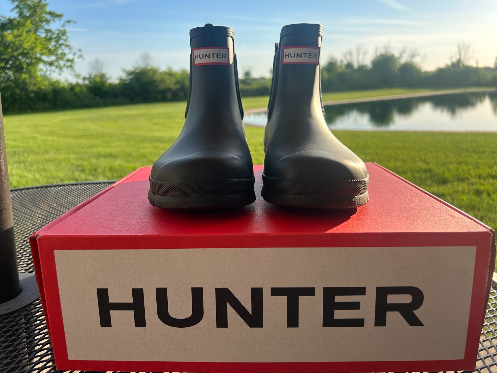 Women’s Hunter Chelsea Boot – Brand New in Box – 7