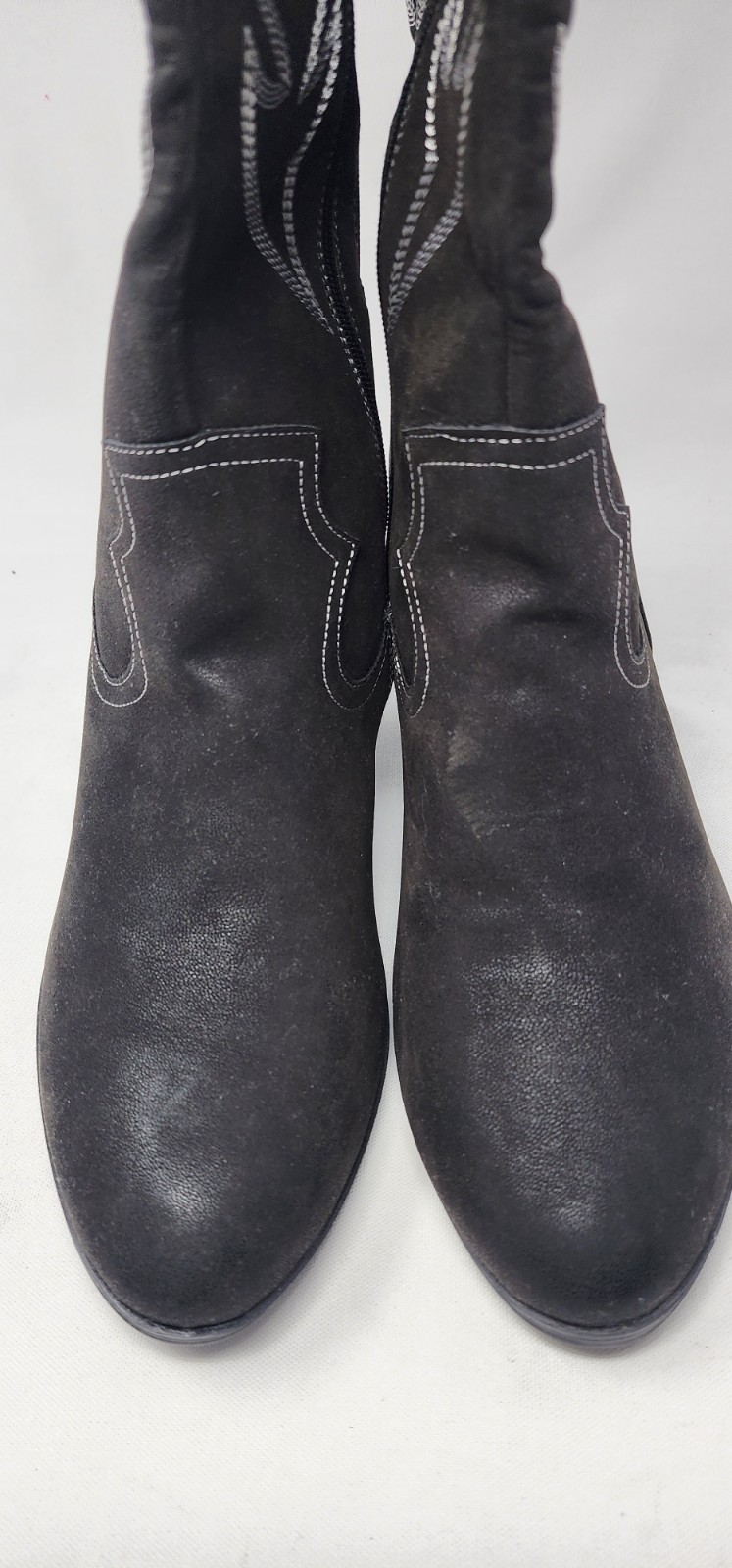 Torrid Tall Shaft Heeled Western Boots Black Embroidered Size 13WW Wide Calf NWT