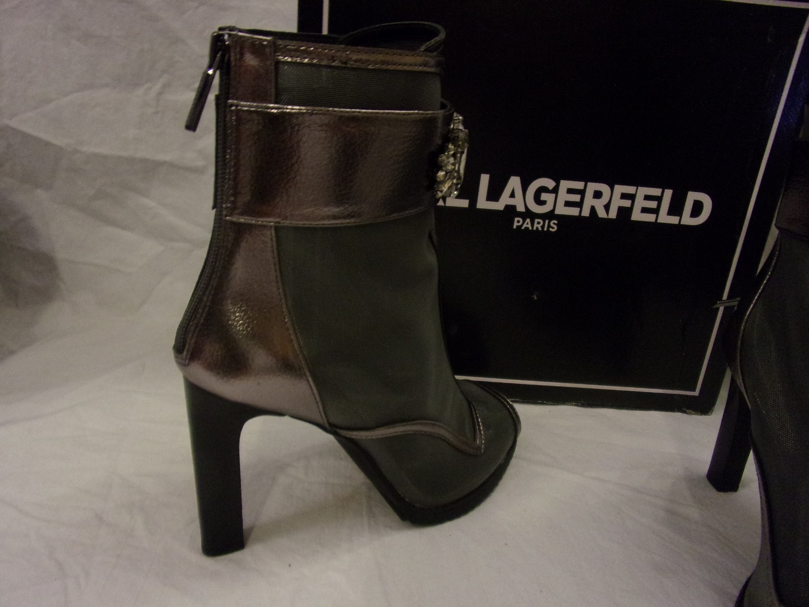 Karl Lagerfeld Paris Blayze Crystal Mesh Peep Toe Booties Silver 8M BNIB