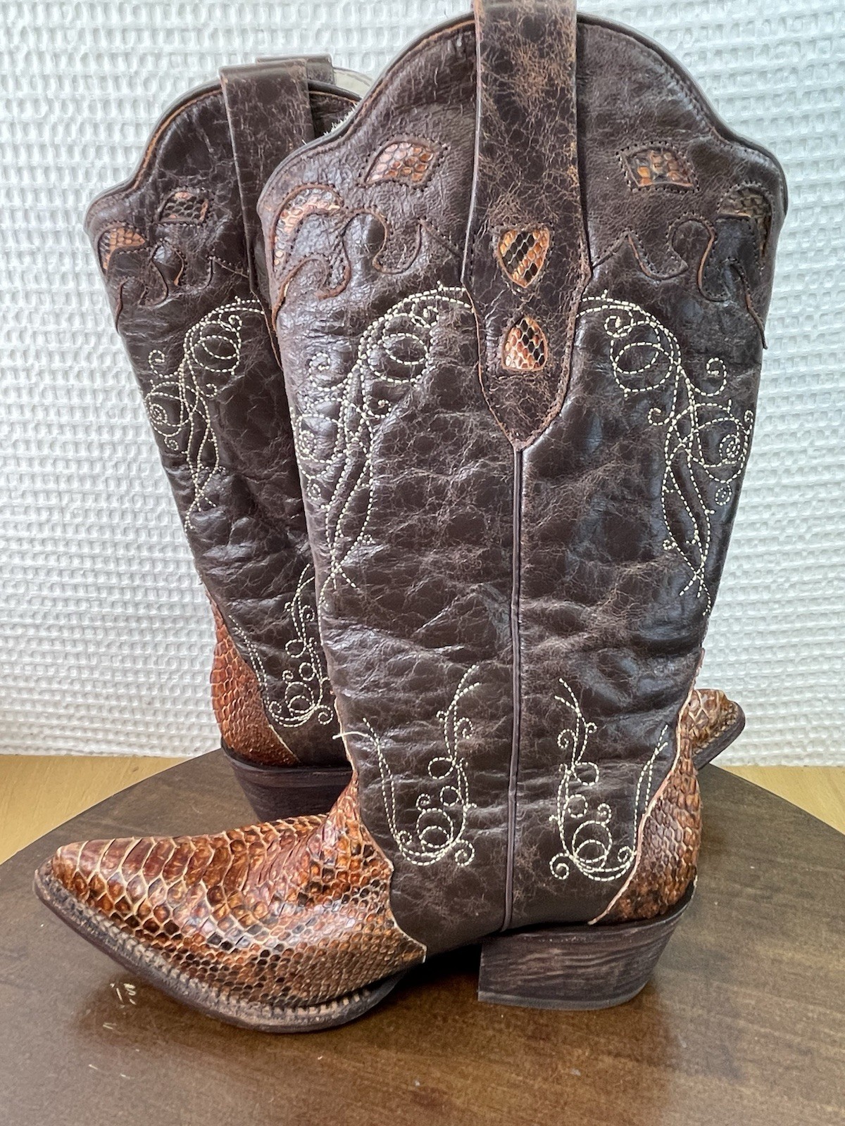 J.B. DILLON SNIP TOE COWBOY Snakeskin Brown Boots Women’s Size 8 B