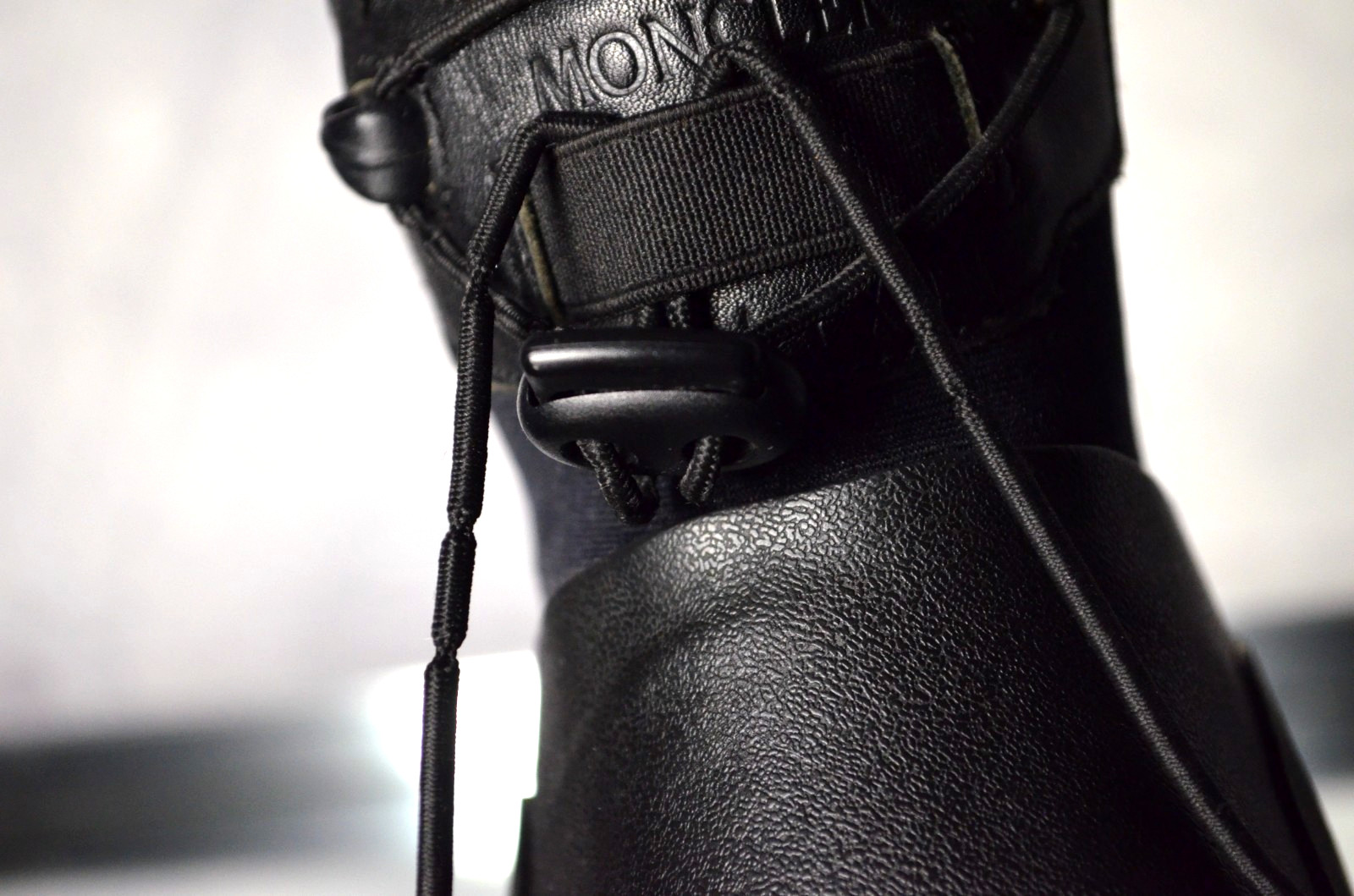 RARE 1017 ALYX 9SM x Moncler «Alison» Scarpa Snow Boot Black Rubber 8.5M/10.5W