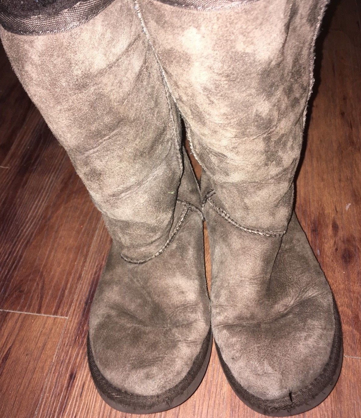 UGG Australia Short Sheepskin Boots Gray Classic W 6 Women’s Suede