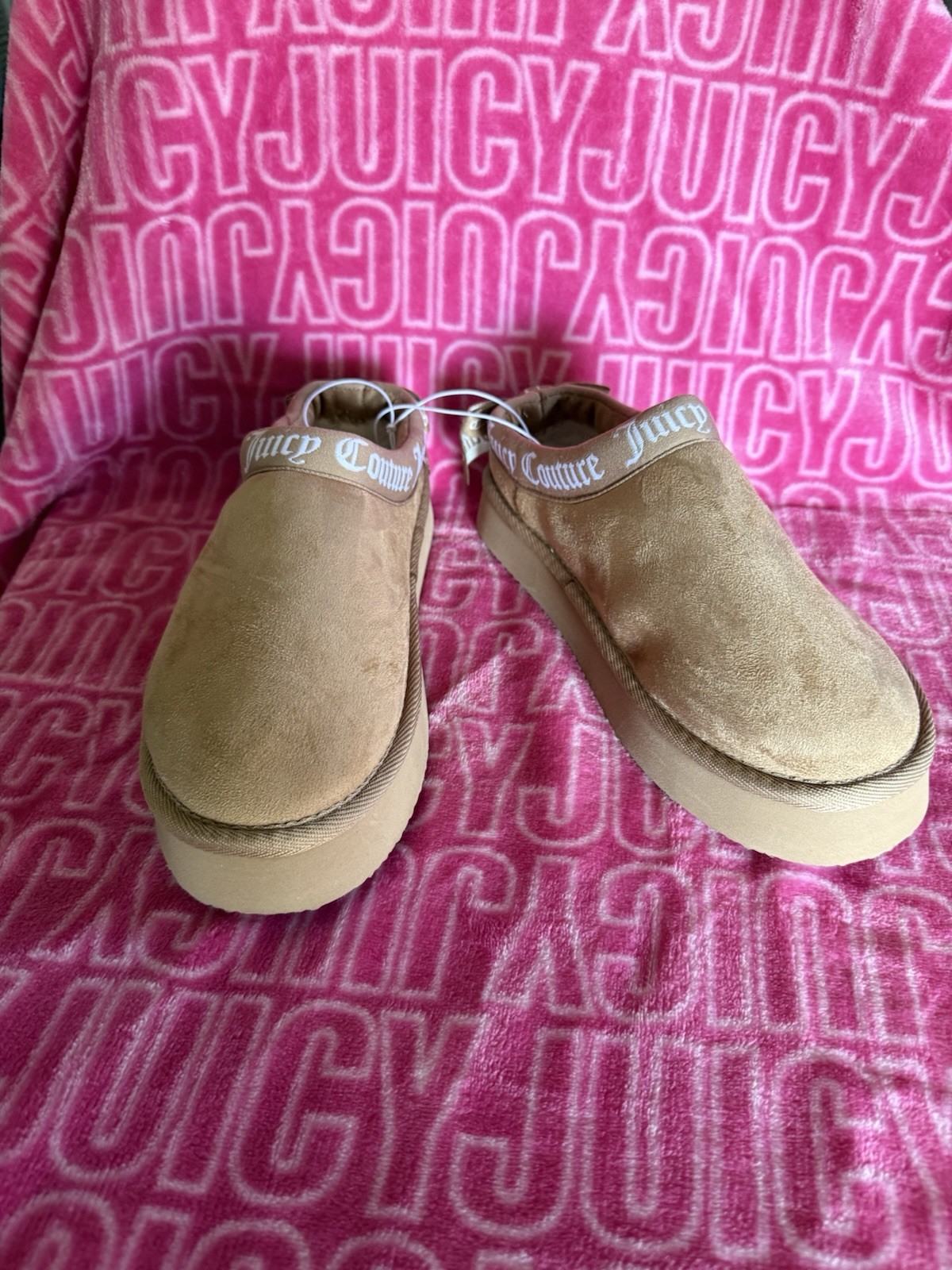 Adorable JUICY COUTURE natural Olyana Slip On Boots Bows Charm Fluffy Soles 7