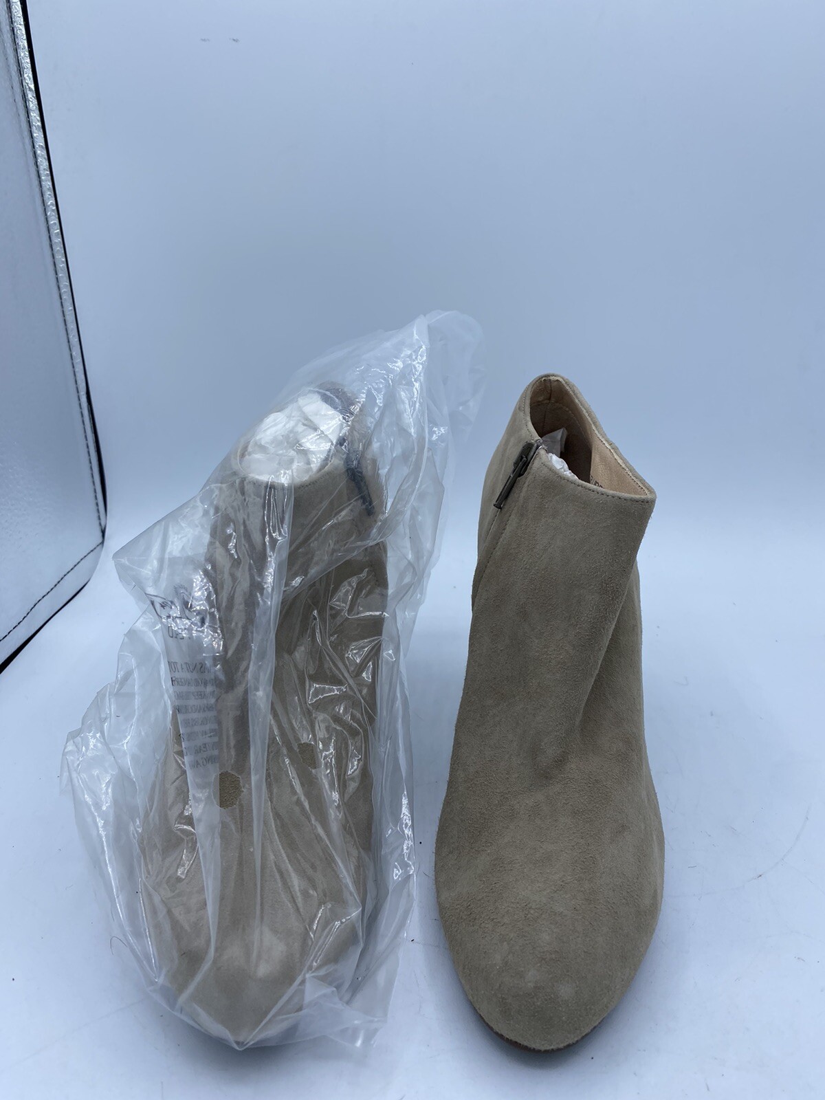 J CREW WOMENS BEIGE SUEDE ANKLE BOOTS SIZE 7