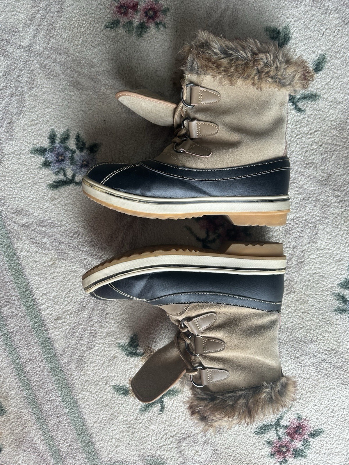 Women’s Snow Boots Northside Sz 8 Tan Faux Fur Suede Insulated Warm Waterproof