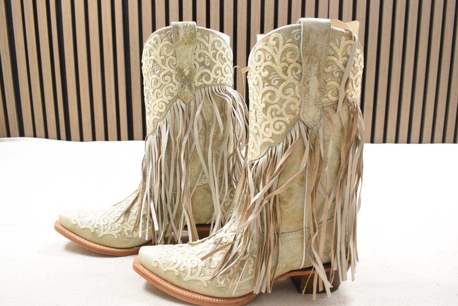 Corral White Glitter Overlay & Fringes T0149 T Teen Size 5 Western Boots Cowgirl