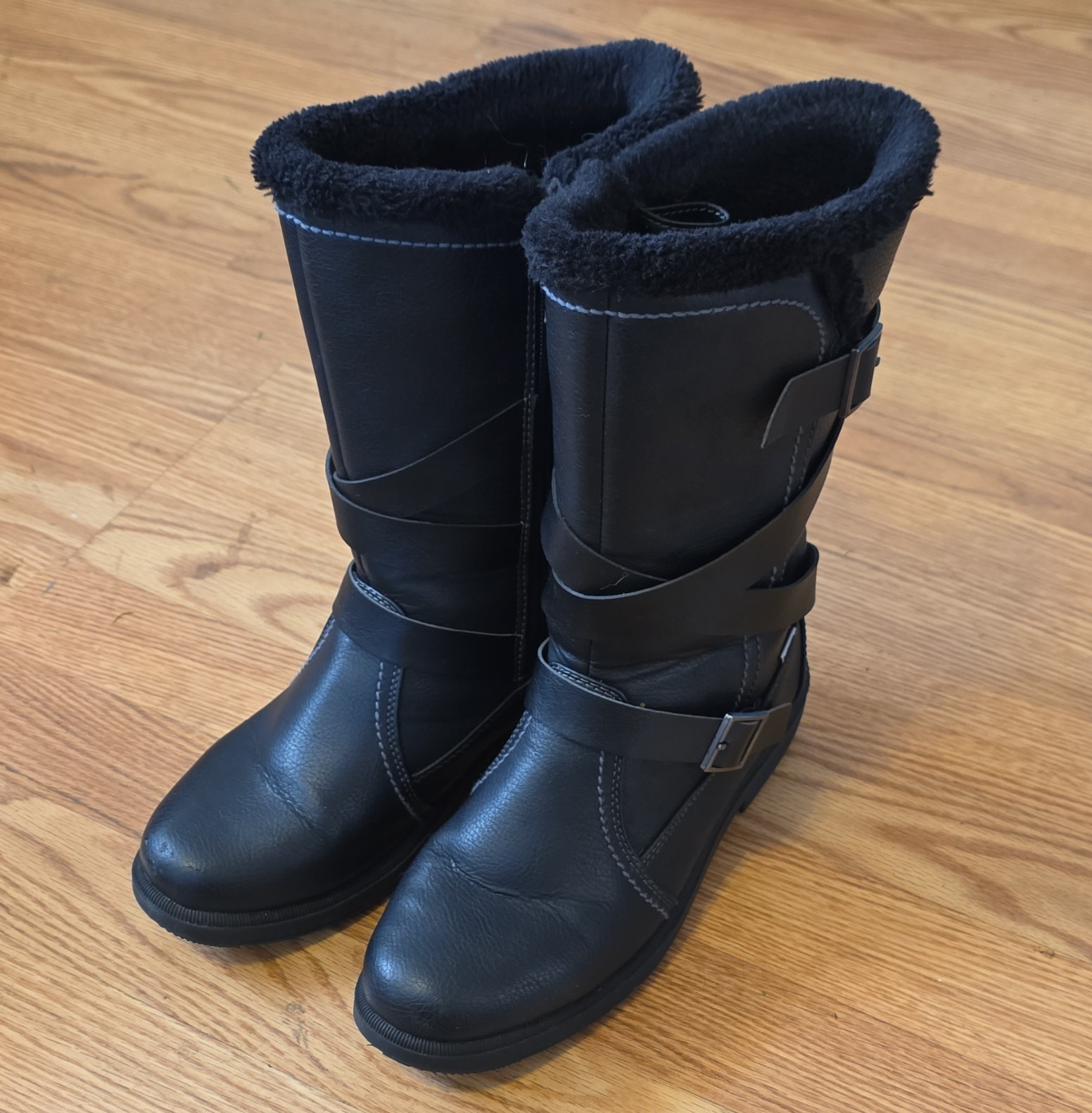 Totes Women’s Faux Fur Lined Zip Buckle Strap Mid-Calf Biker Boot Black 8