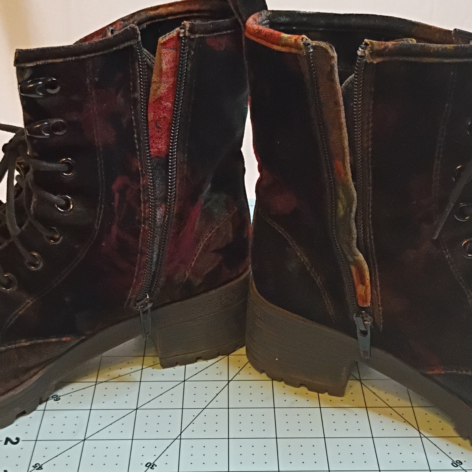 Madden Girl Eloisee Women’s Combat Boots Floral Canvas Black Multicolor 8.5