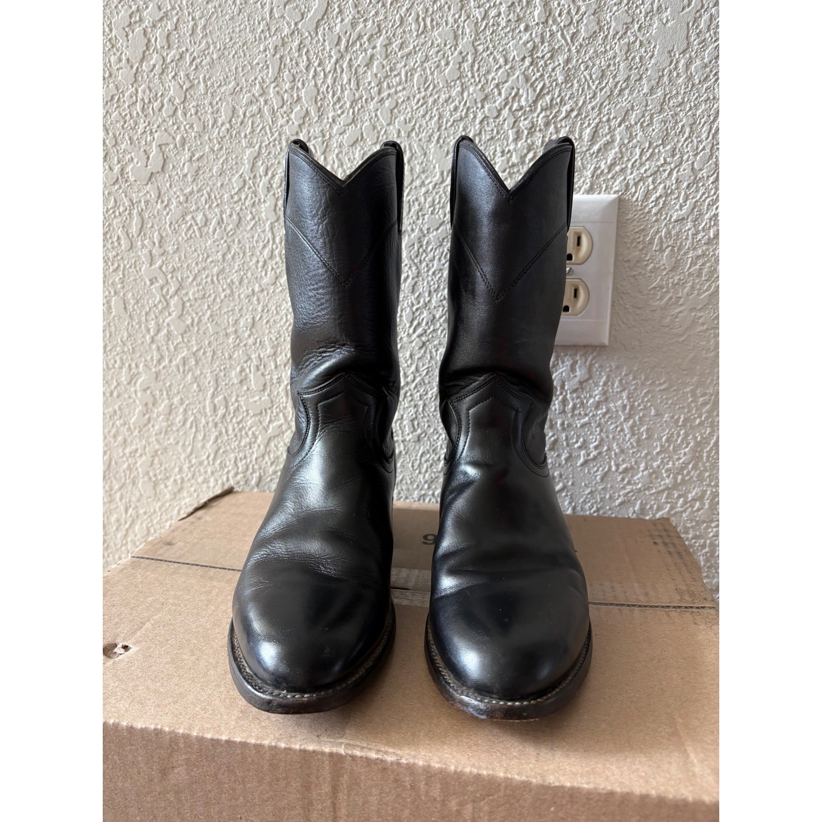 Justin L3703 Black Leather Roper Western Boots Womens 7 B Round Toe Low Heel