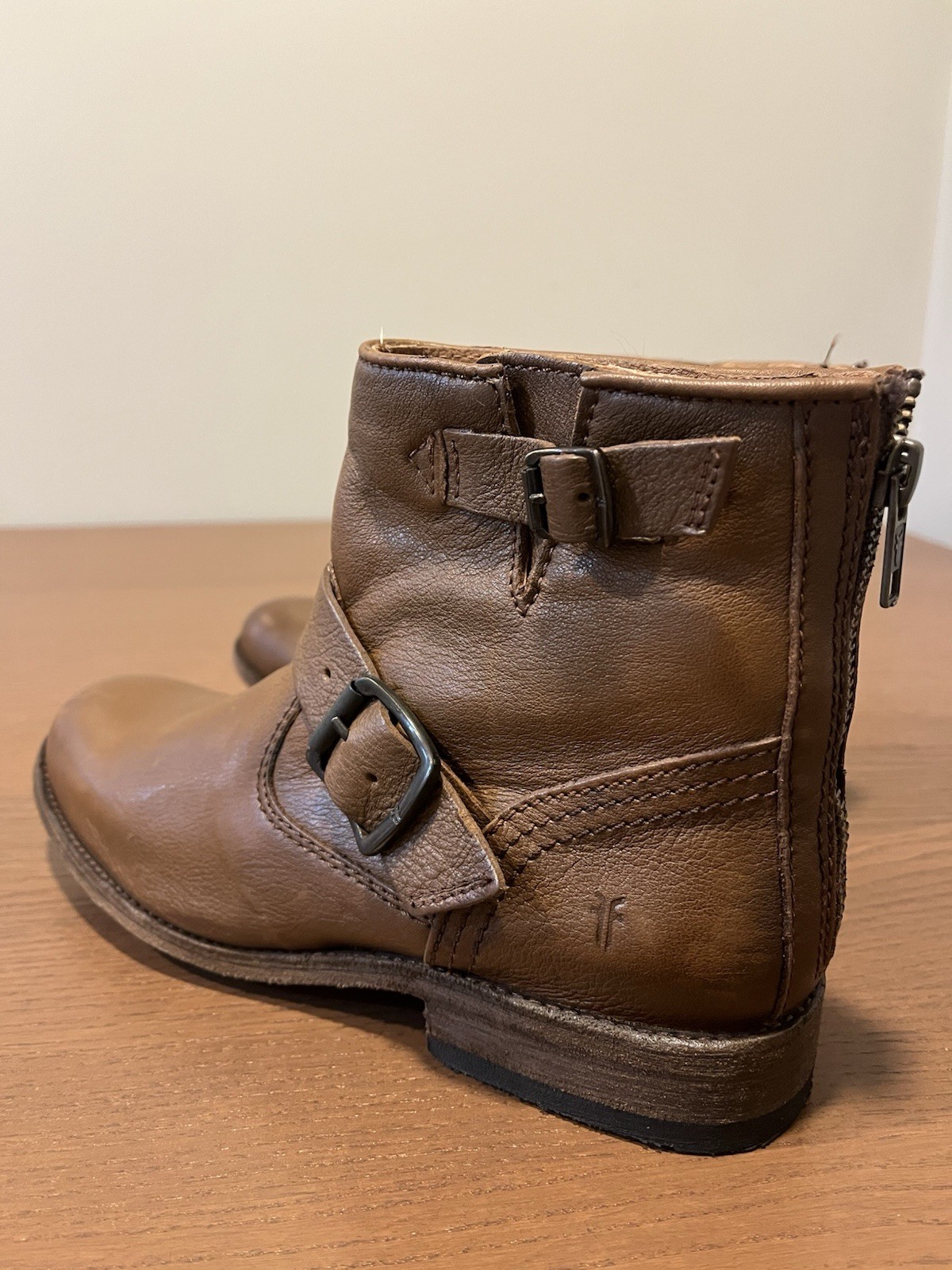 Womens Frye Size 8 Tyler Engineer Leather Ankle Boots Cognac/Brown