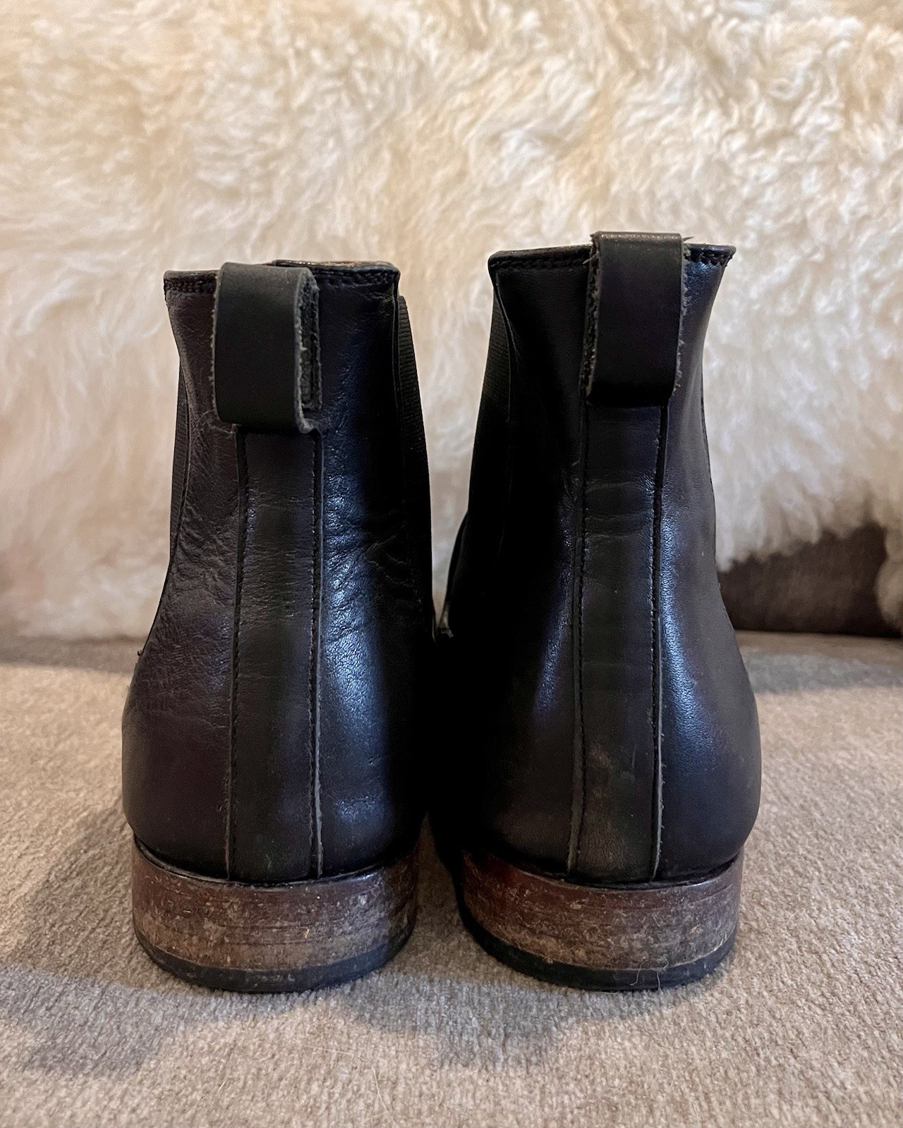 Black Sutro Footwear Chelsea Boots Leather Women’s 6.5