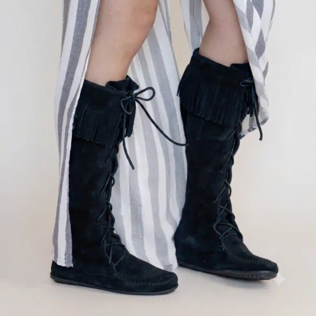 Minnetonka Black Front Lace Boots; Suede Fringe Knee High Moccasin Flat 1929