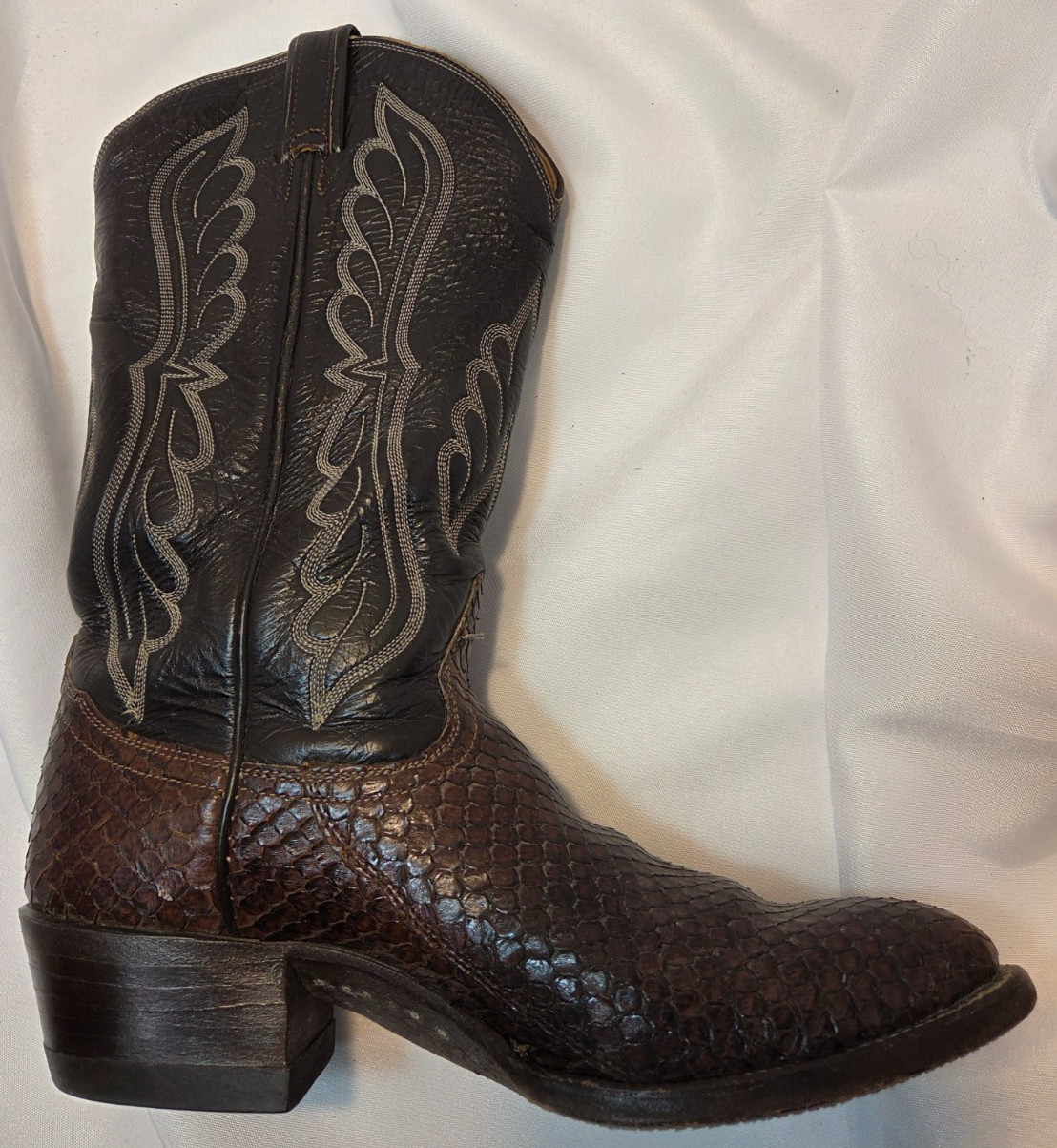 Tony Lama Brown Snakeskin Leather Western Style Cowboy Boot Size 7.5B