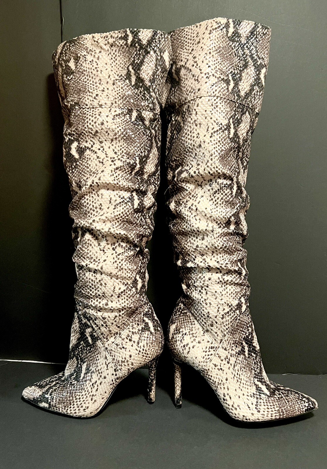 Jessica Simpson Snakeskin/Animal Print Loury Over Knee Stilletto Boots Size 8.5M