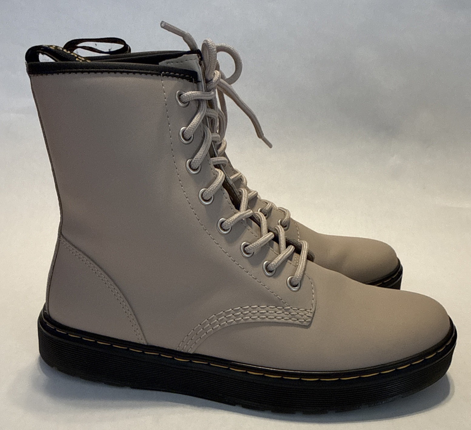 Doc Martens Zavala Combat Boot Taupe Hydro Leather M 9 W 10 EUC