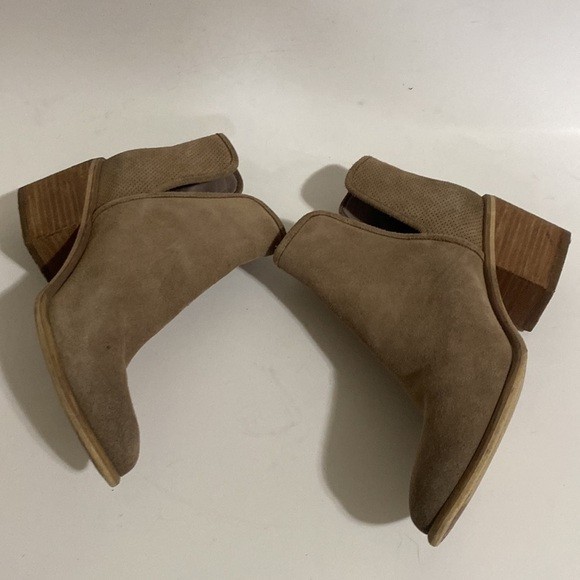 Hinge ankle leather suede boots women 6.5 Casual Festival Rodeo Casual Y2k Tan