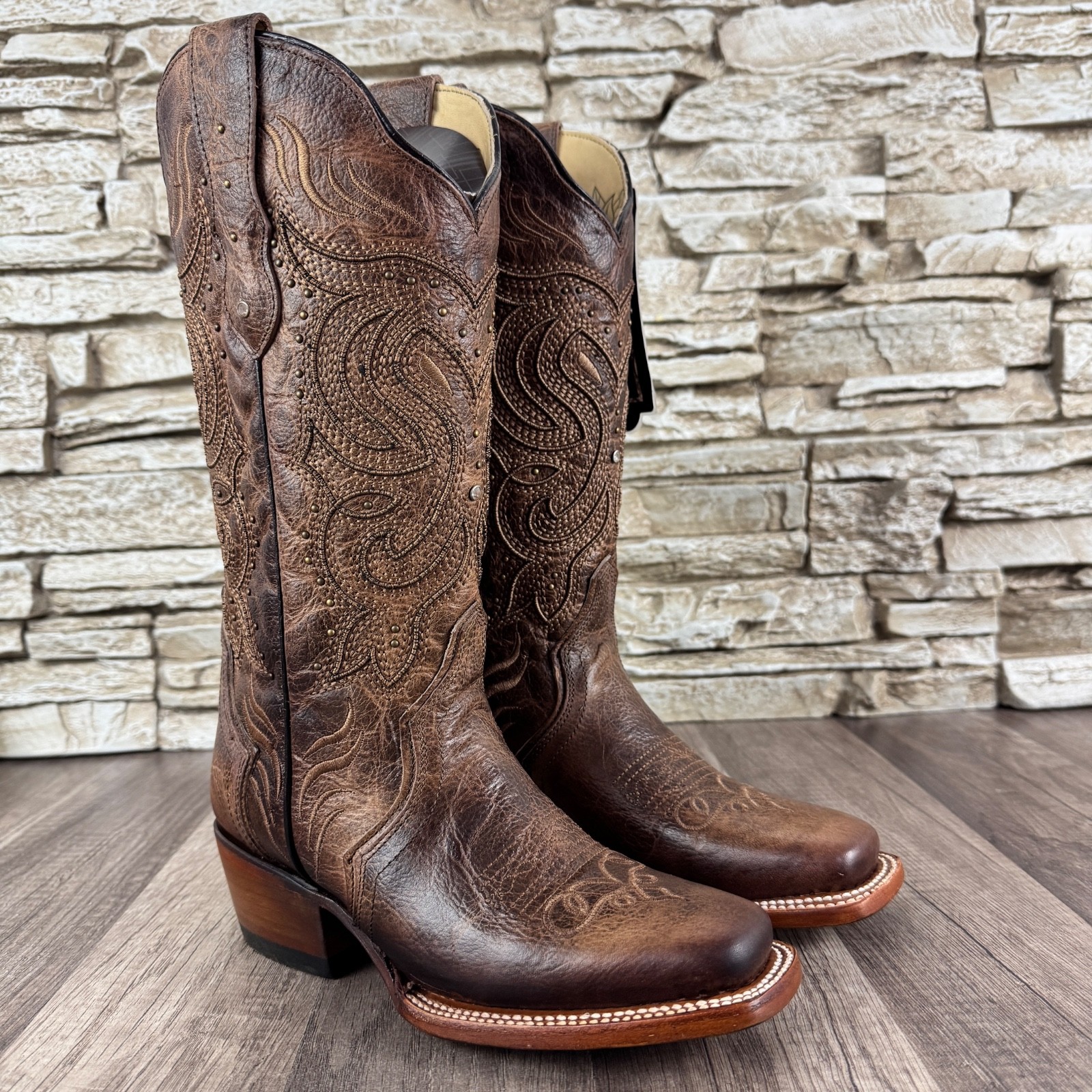 WOMENS BROWN WESTERN COWGIRL BOOT STUDDED EMBROIDERED HANDMADE IN MEXICO SIZE 7