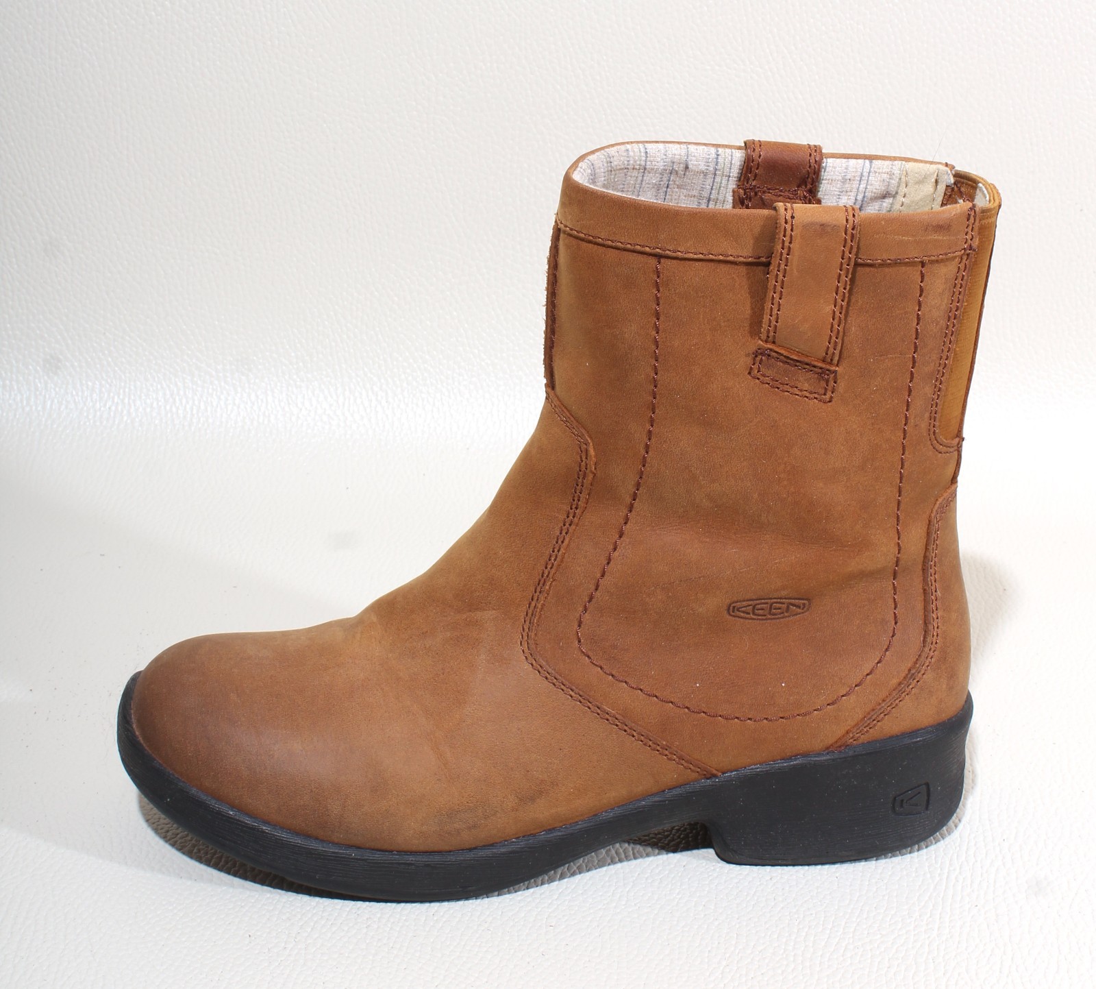 KEEN Women’s Tyretread Ankle Chelsea Boot Brown Deer Tan Leather Size 8
