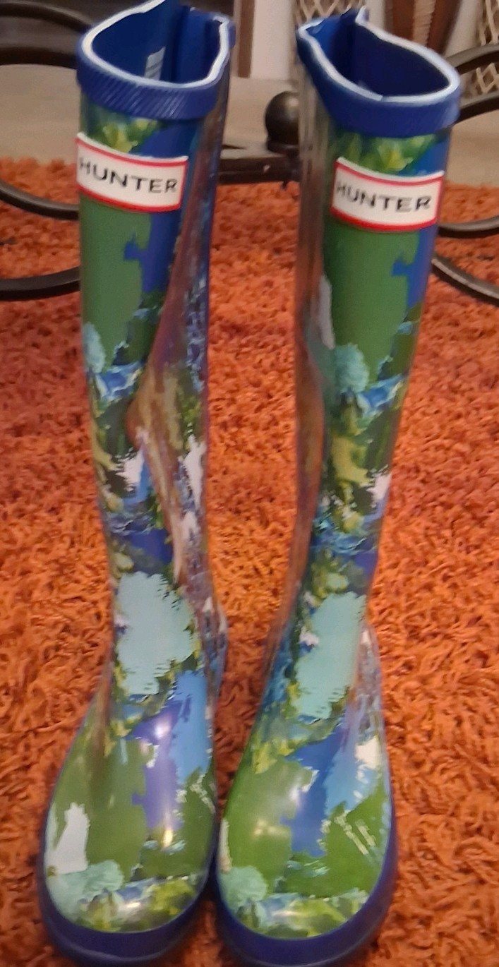 Hunter Target Womens Floral Waterproof Rain Boots Size 8 Blue Green Zip Up.