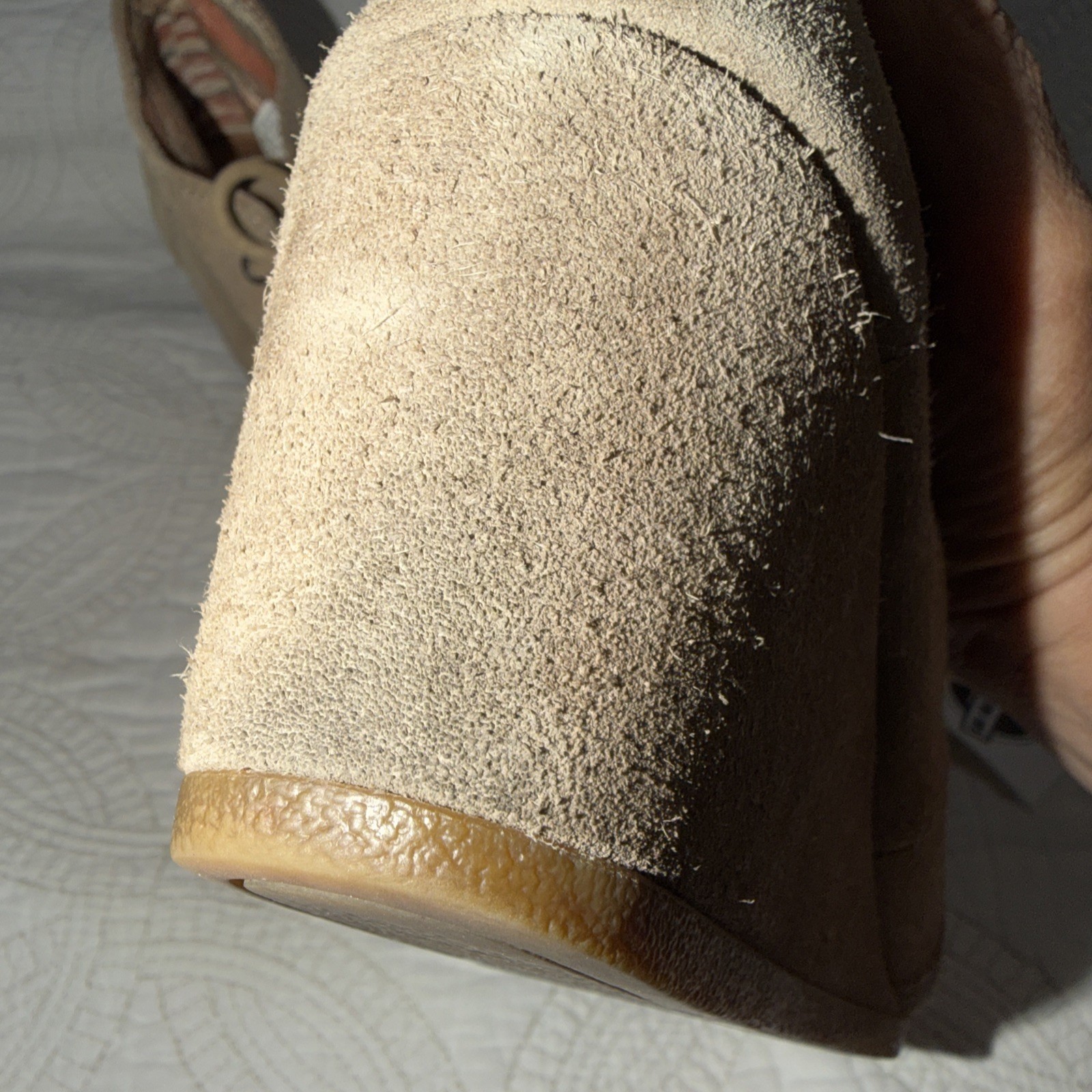 Toms Desert Lace Up Booties Women’s Sz 8 Beige Wedge Round Toe Comfort Suede