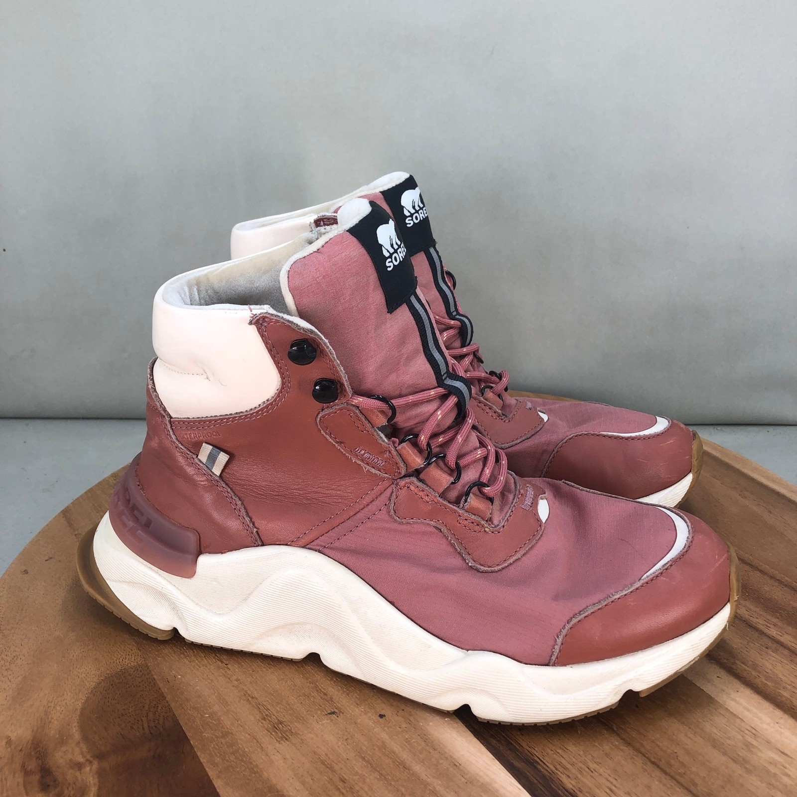 Sorel RNEGD Conquest Womens Pink Leather Waterproof Winter Boots Size 9