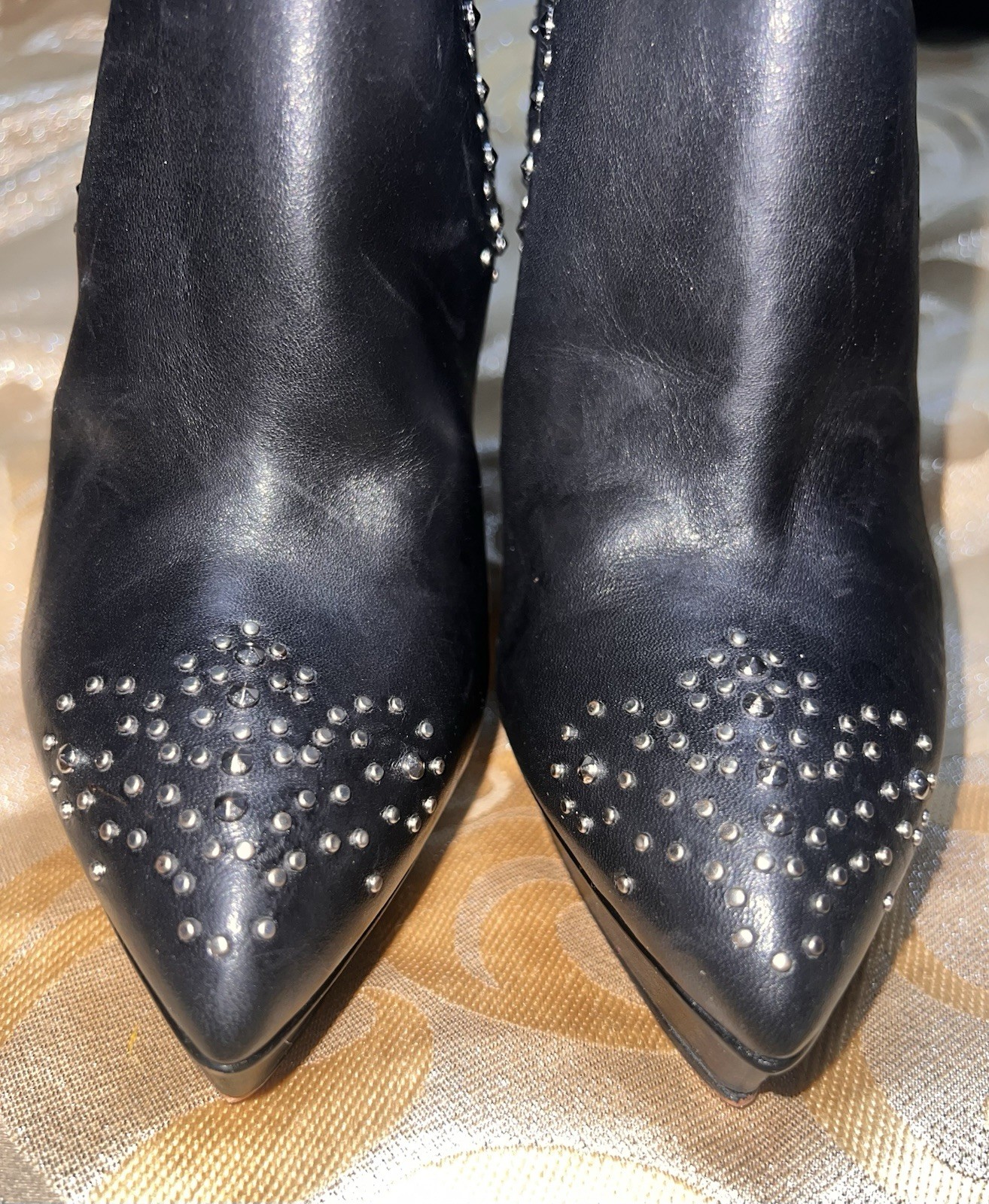 Michael Kors Women’s Black Leather Studded Pointed Toe Chelsea Ankle Boots 6.5M