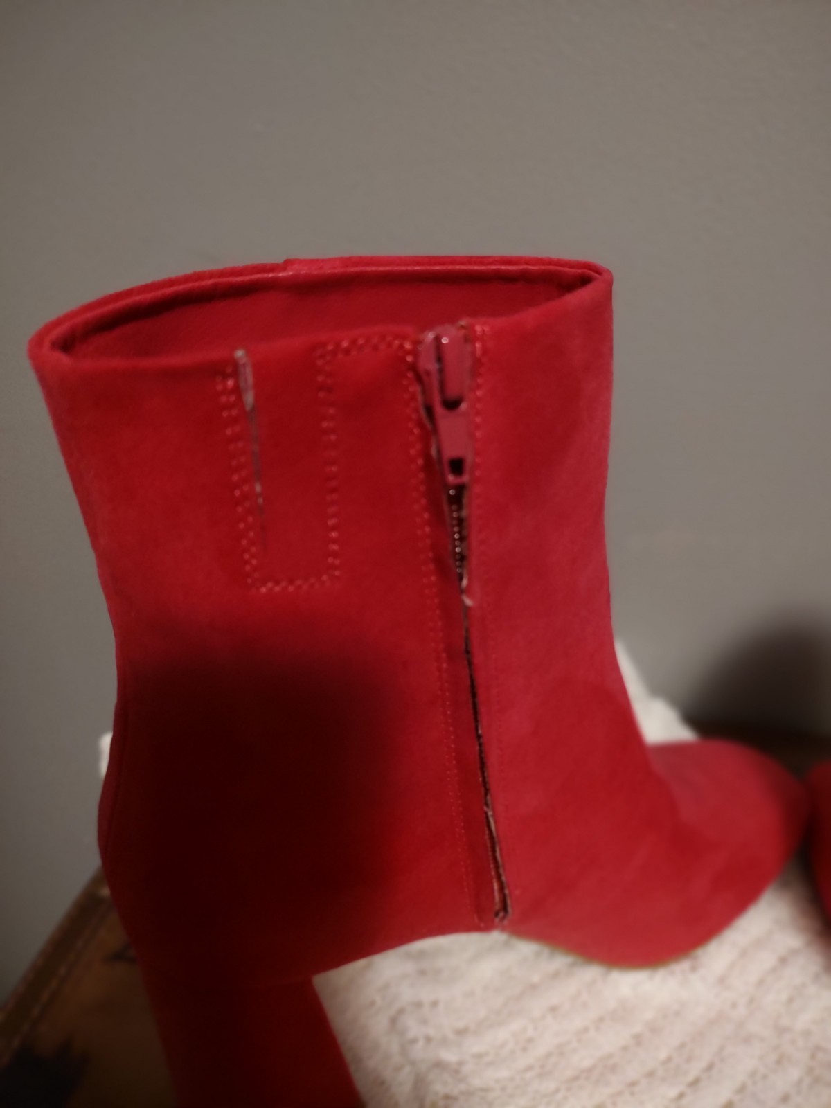 Sugar Element Fuchsia Bootie ~ Block 3″ Heel ~ Side Zipper ~ Square Toe ~ 9.5
