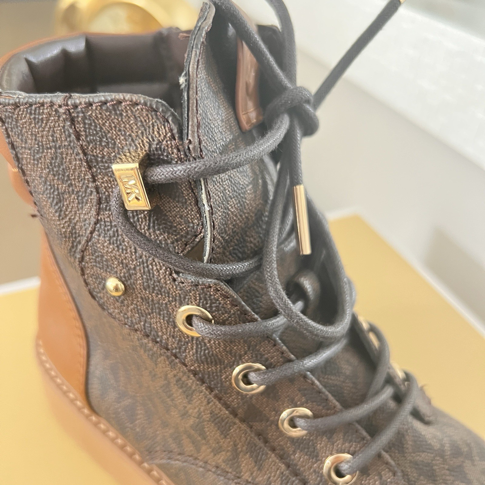 Michael Michael Kors Trudy Bootie Ankle Bootie Canvas Logo Zip Lace-Up 9.5M