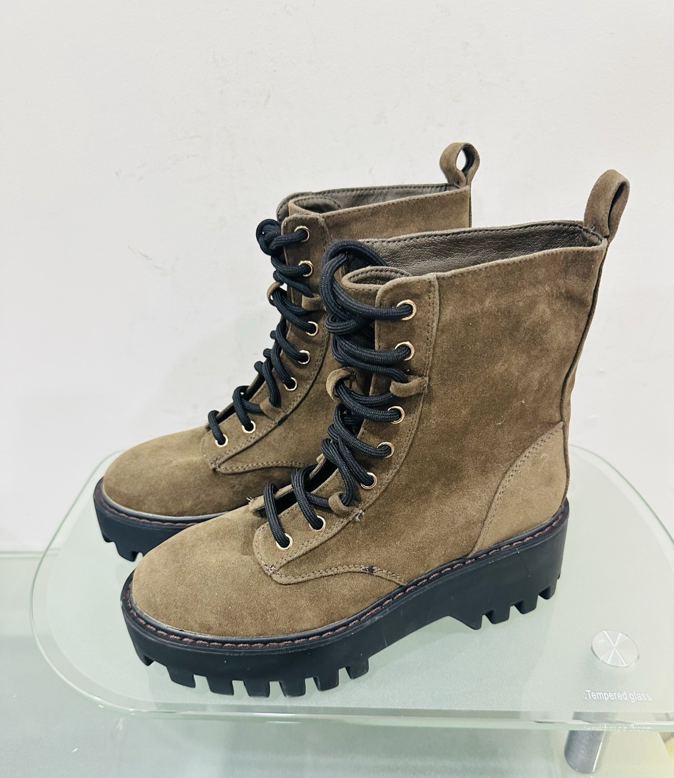 NWOT Just Fab Eletra Cubb Khaki Lace Up Combat Women’s Boot Faux Suede Size 5,5