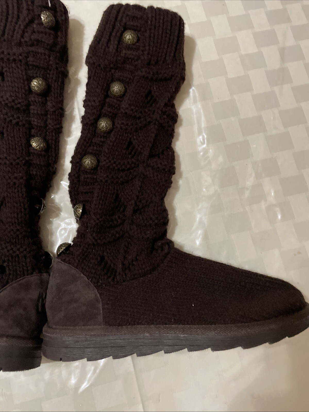 Muk Luks women’s Sz 9 Boot crochet flat slipper boots Chocolate Brown NEW
