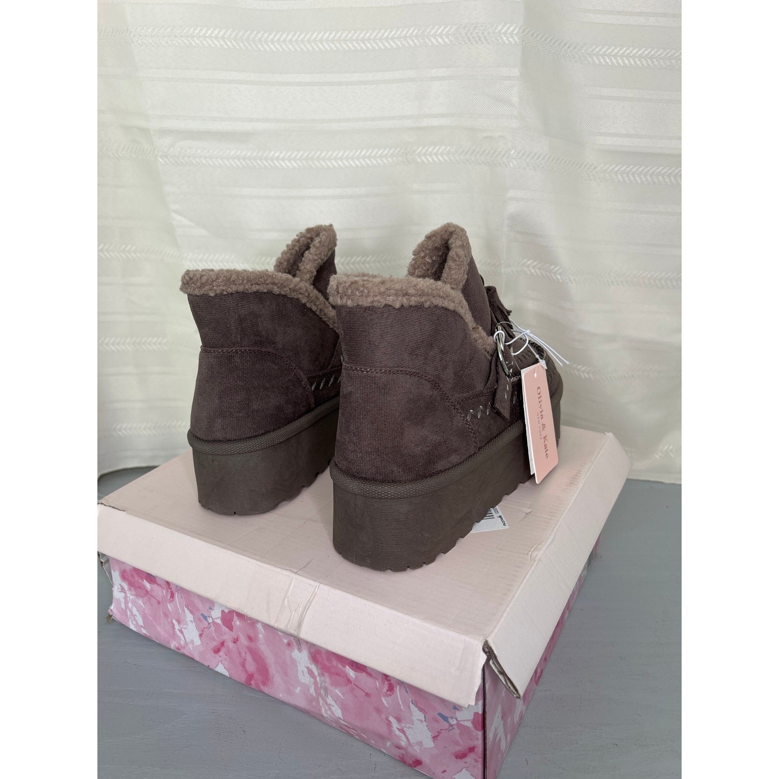 Olivia & Kate Setton Chunky Heel Winter Boots Womens 8M Gray Shearling NWT