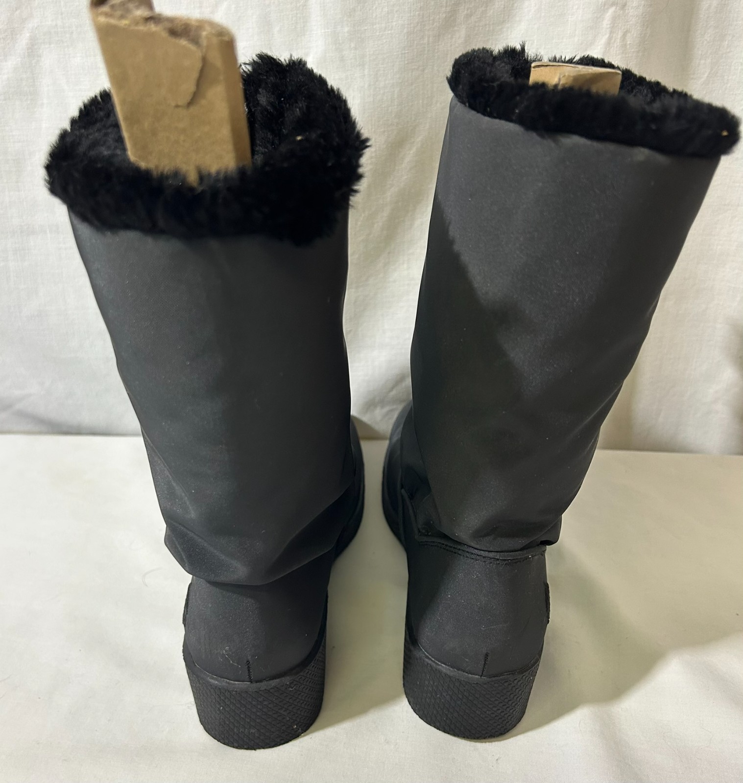 Totes Women’s All Weather Footwear Staride Black Boots Front Zip Size 7M