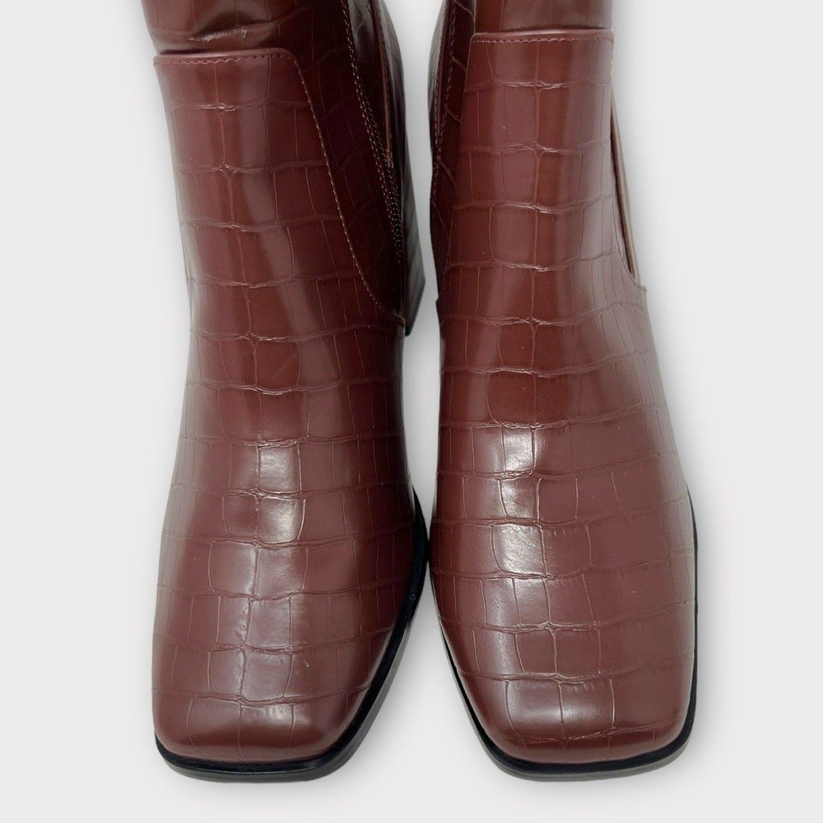 Lisa Vicky Craze Faux Leather Croc Embossed Square Toe Bootie Size 10