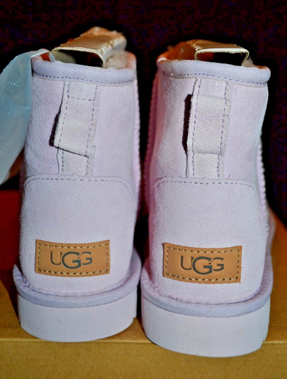 UGG Classic Mini II Boots Women’s Size 7 Pink Suede Shearling NIB