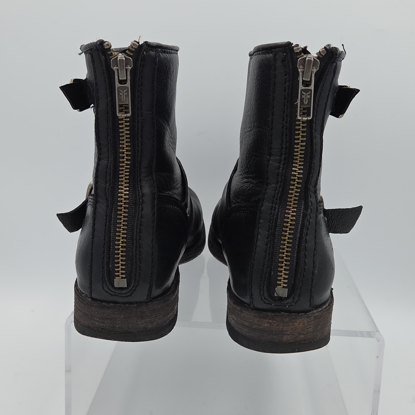 Frye Tyler Engineer Boots Women Size 6 Black Leather Back Zip Moto Buckle Ankle