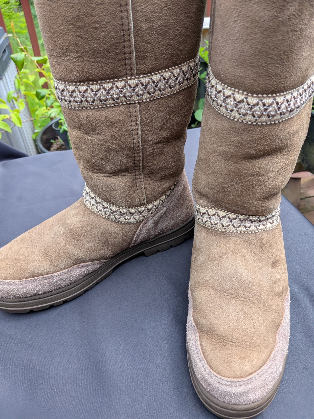 UGG SUNDANCE REVIVAL WOMEN TALL BOOTS SUEDE SAND US W 10