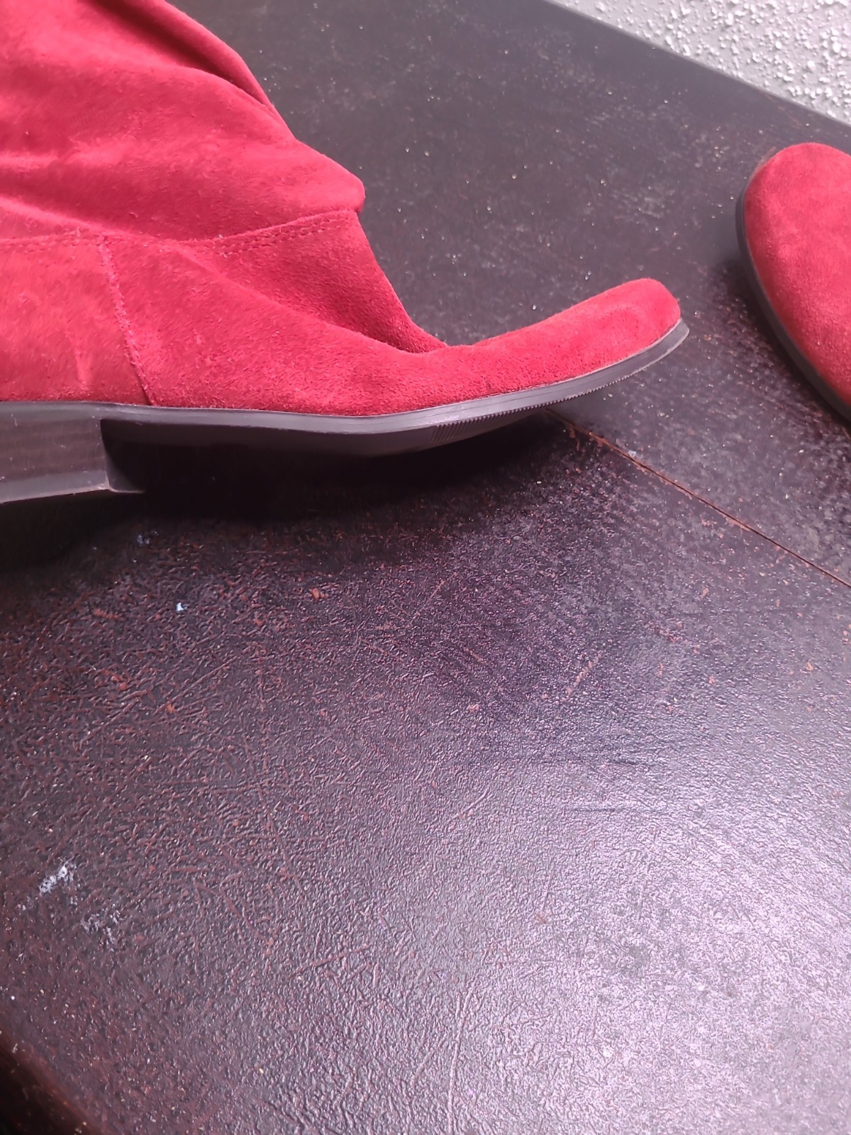 JC Penney St. John’s Bay Slouchy Christmas Red Boots Womens 8 Suede Leather