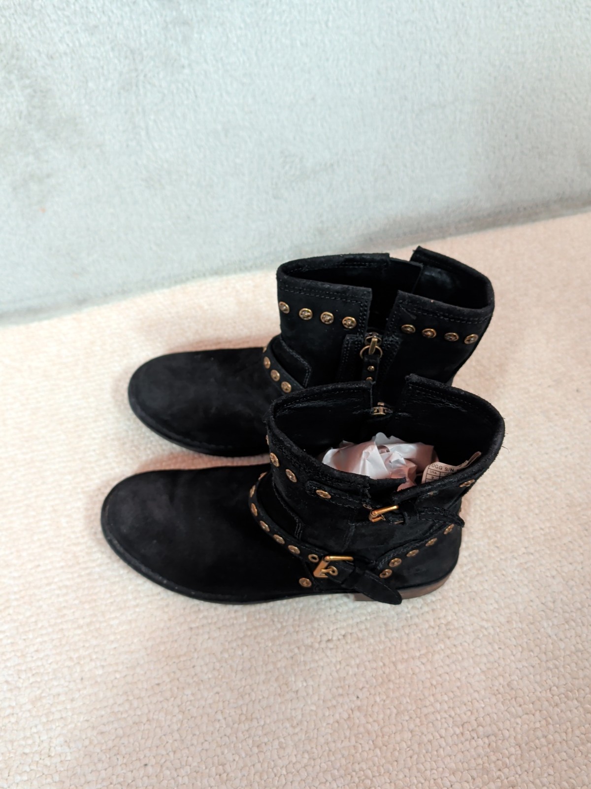 UGG Womens Fabrizia Studs Moto Black Suede Leather Sheepskin Biker Boot Sz 9