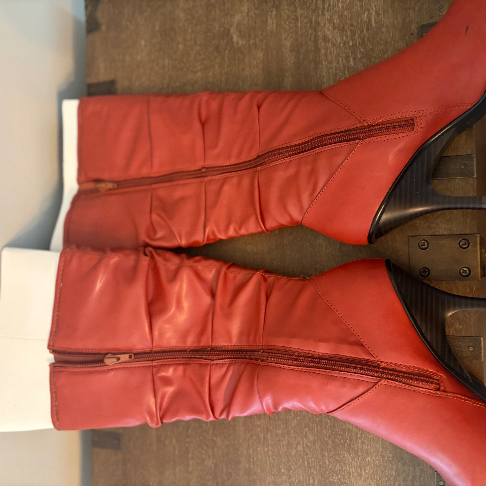 Fioni Womens Chili Red Slouch Pointed Toe Kitten Heel Tall Boots 48584-22 Size 8