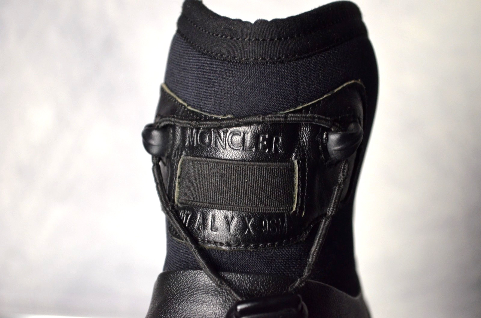 RARE 1017 ALYX 9SM x Moncler «Alison» Scarpa Snow Boot Black Rubber 8.5M/10.5W