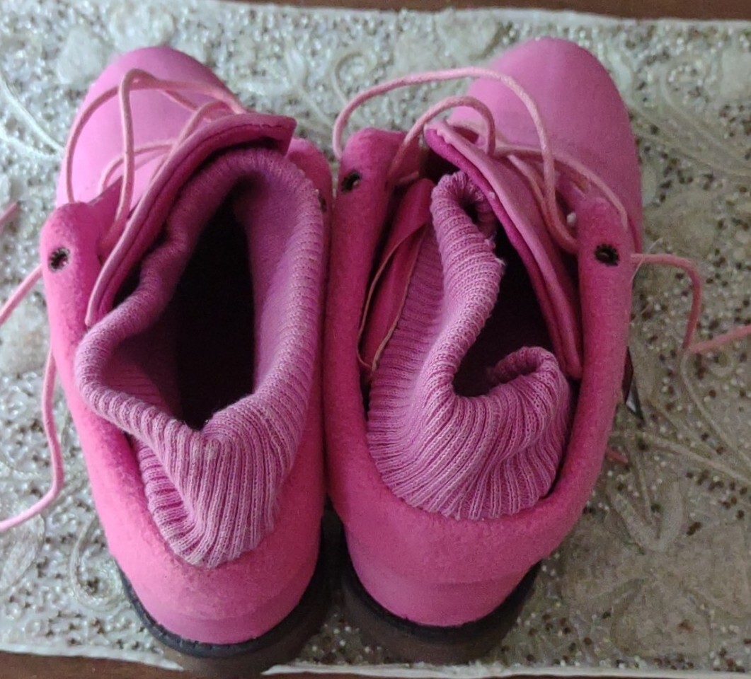 Women’s DailyShoes Pink Combat Pocket Boots Sweater Cuff Sz 8 NWT. KED