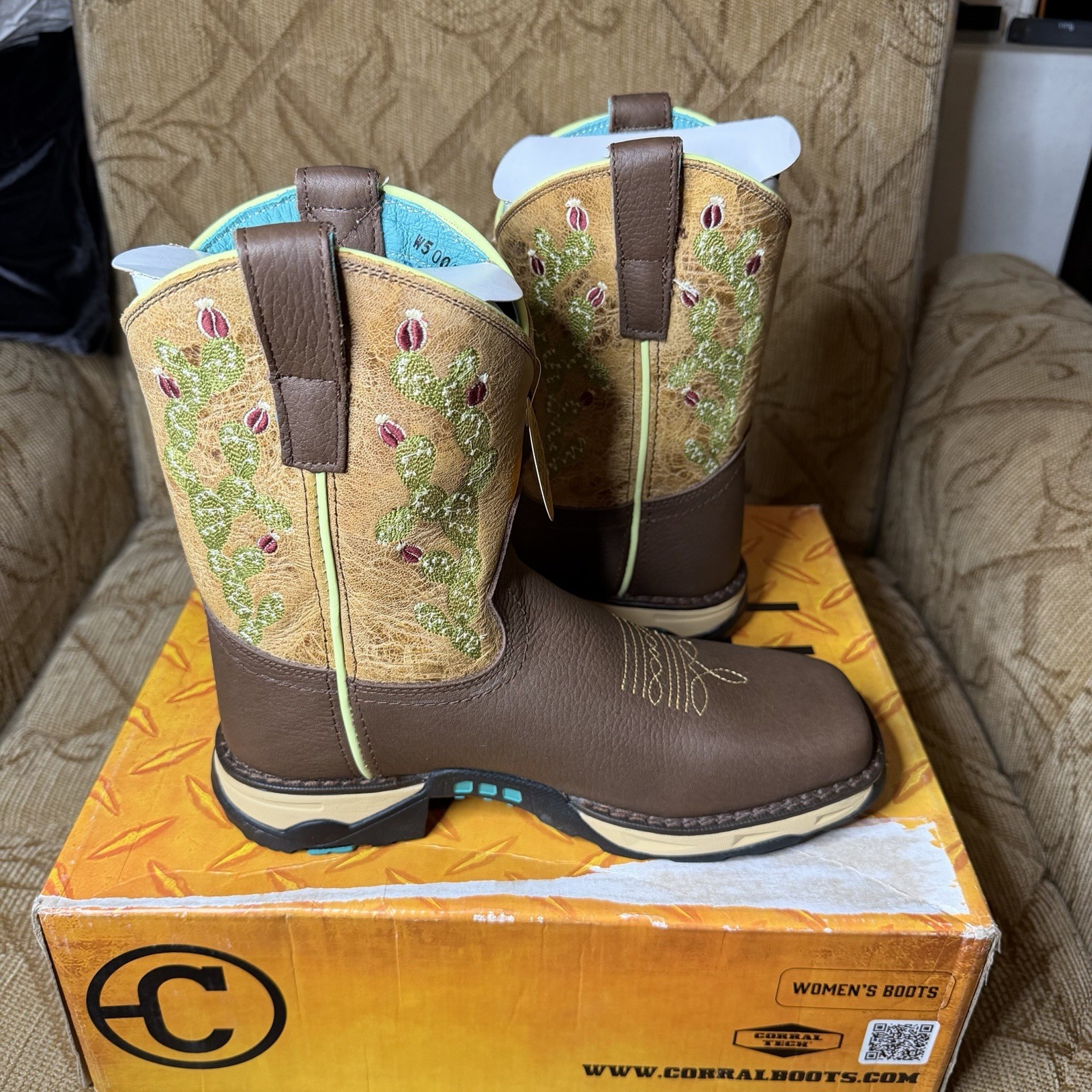 Corral Western Boots Women’s Cactus Embroidery Chocolate W5005 Size 7 New