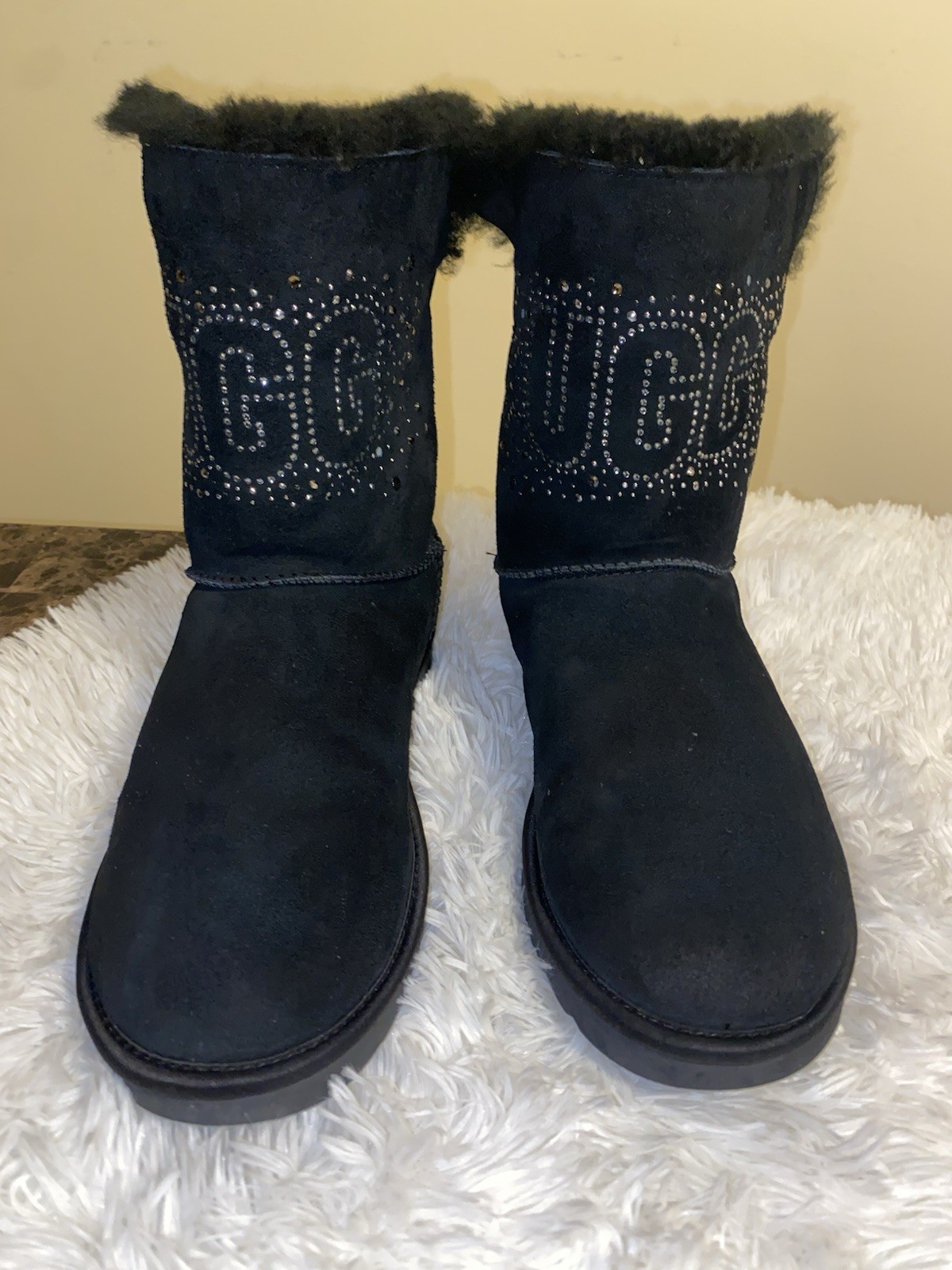 UGG Boots Women’s Size 10 Holiday Limited Rhinestone And Studded Logo Edition