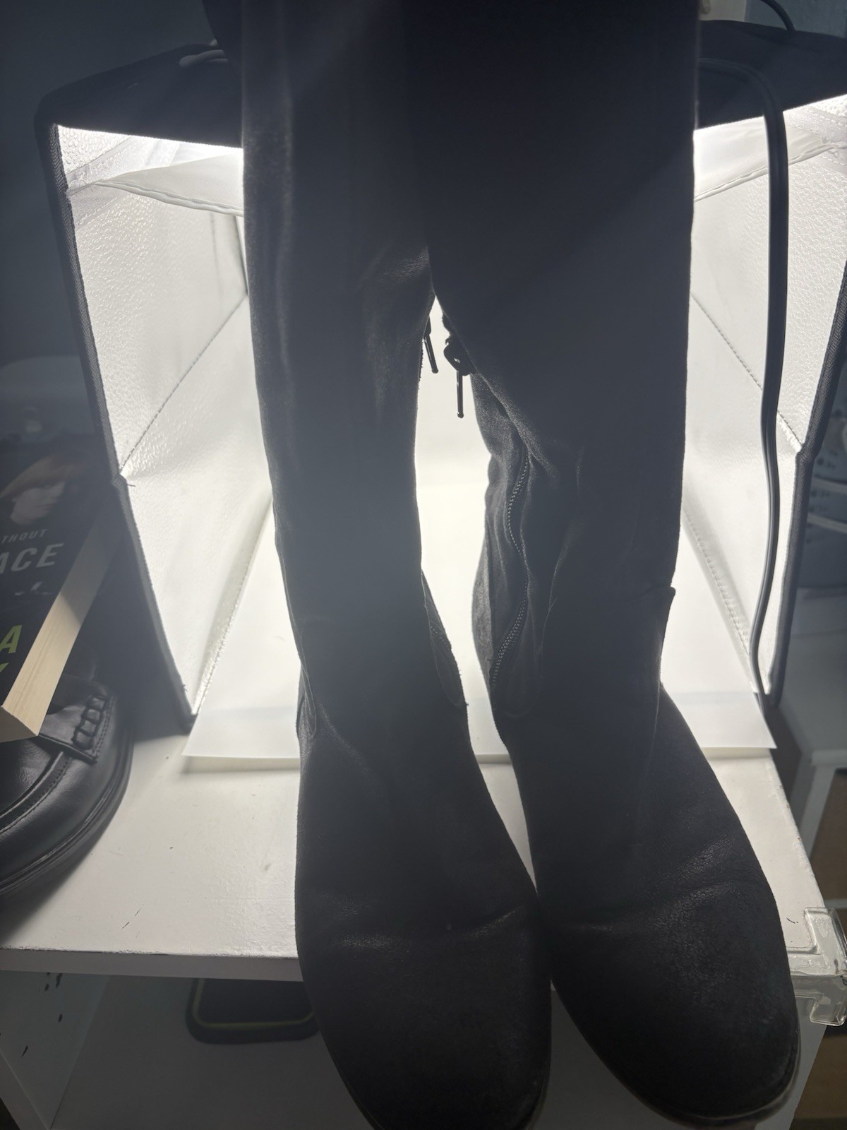 Women’s Black Knee High Riding Boots US 9 Synthetic Zip Round Toe Solid
